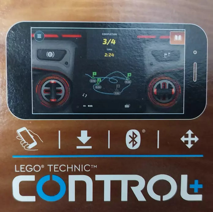 RS Q e-tron LEGO TECHNIC model car